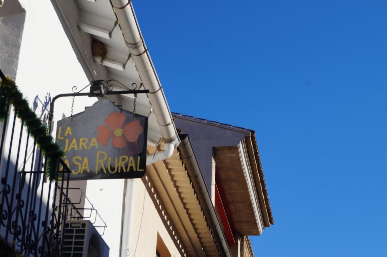 Casa Rural La Jara -Fonda De Navarres- Hotell Exteriör bild